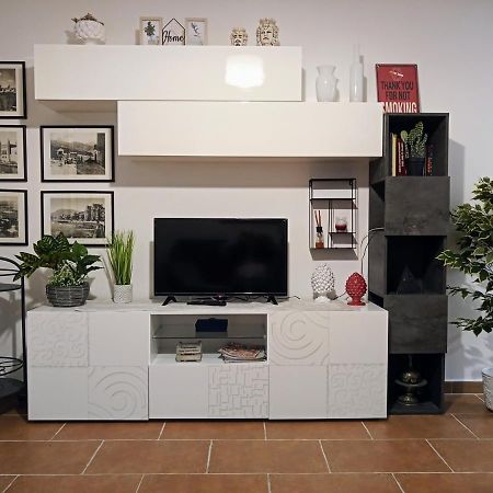 Zisa Home Ai Cantieri Culturali-Ideale Per Lunghi Soggiorni Palermo Esterno foto